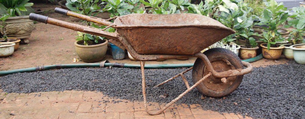 Wheelbarrow fundraiser for churches